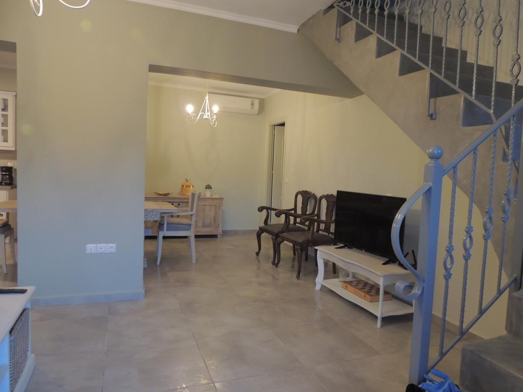 Villa Panorea Yénion Buitenkant foto
